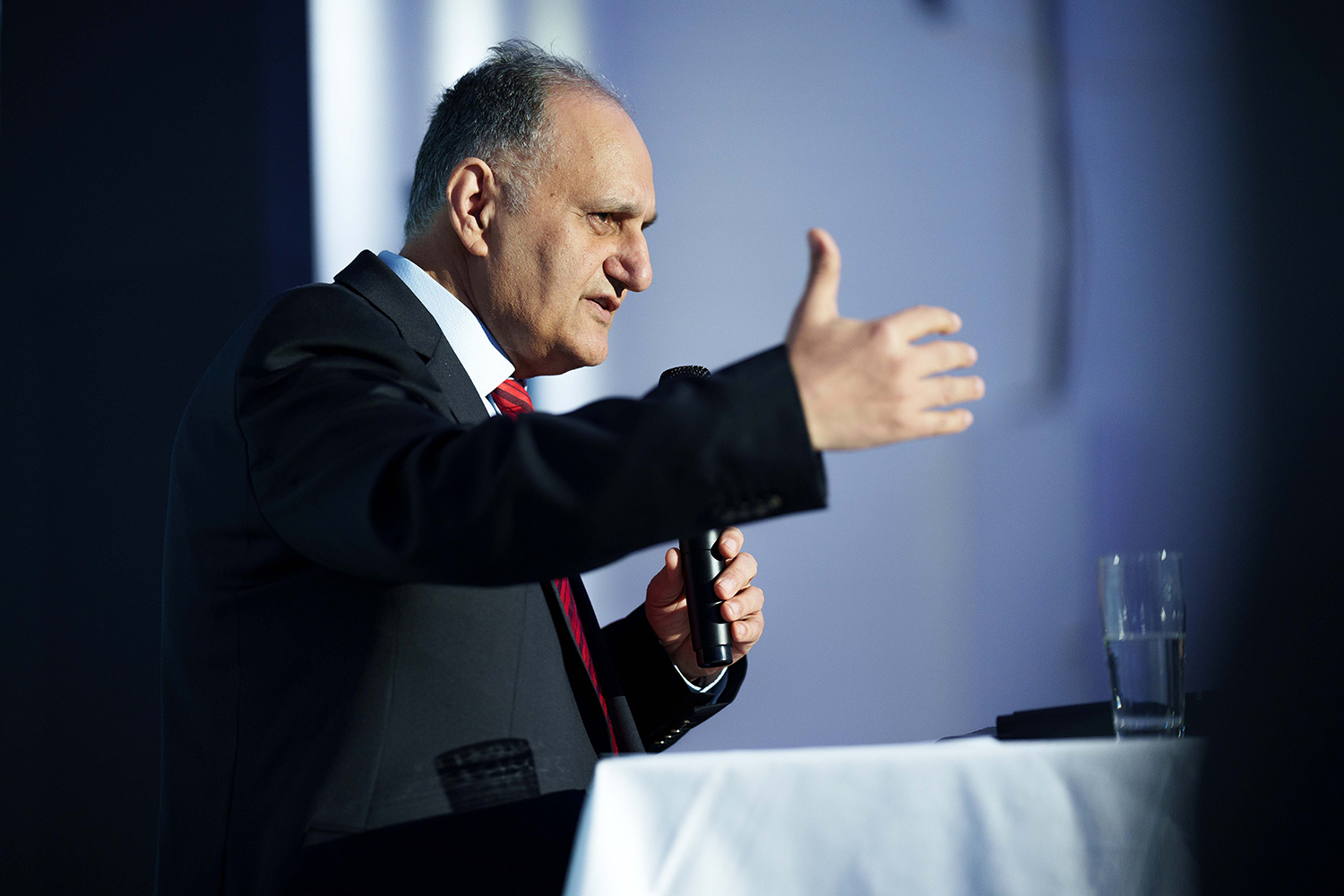 Reza Asghari Bild 3 Fotograf: Eric Haase